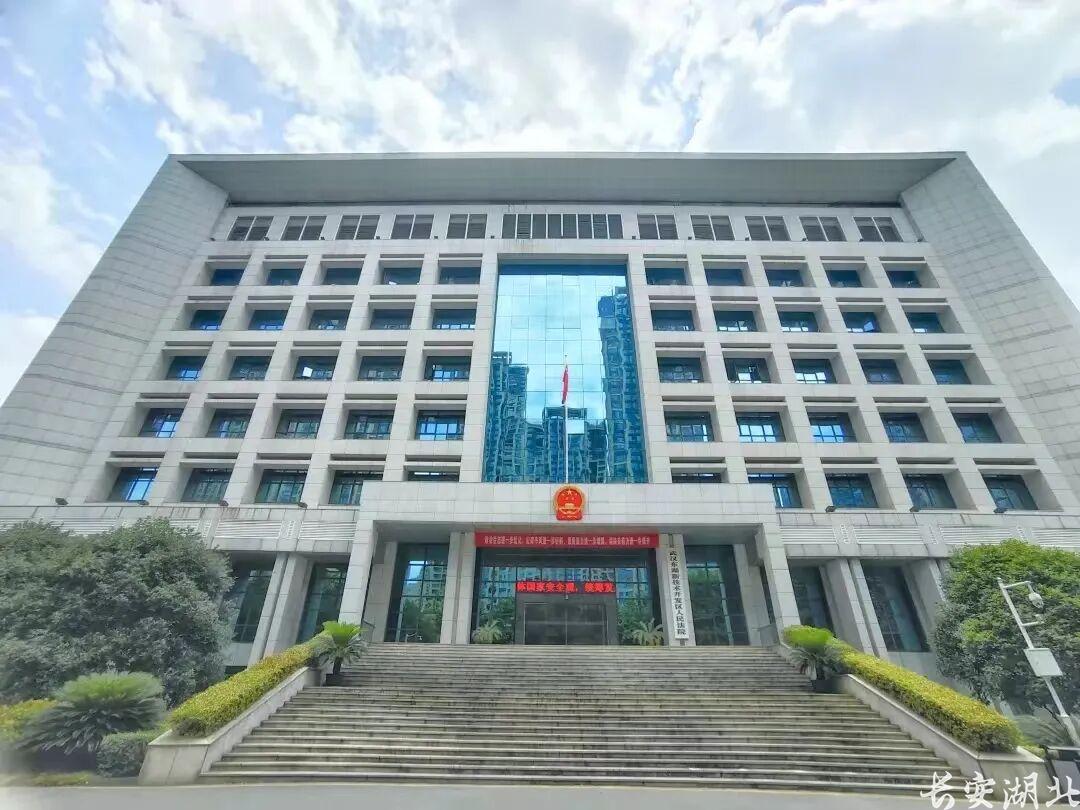 东湖高新法院-3名骑友撞出4万元账单3.jpg