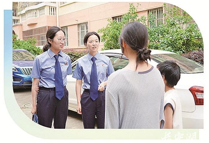 经开区检察院-检察院检察官慰问困境儿童1.jpg