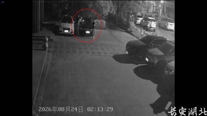 江岸区分局-两天跨两省四市追抓嫌疑人2.png